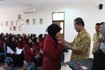 Parallel Lecture Universitas IVET Semarang Nomor 3